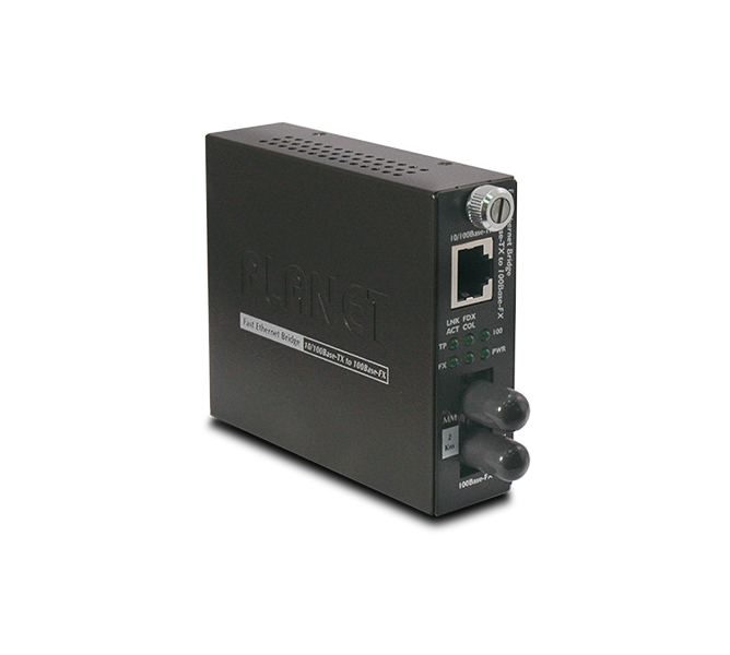 10/100BASE-TX to 100BASE-FX Smart Media Converter